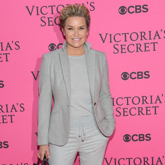 Yolanda Hadid penning book about Lyme disease - Its The Vibe