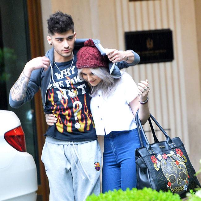 Zayn Maliks Romance With Perrie Edwards Was Over Months Before Split Its The Vibe 