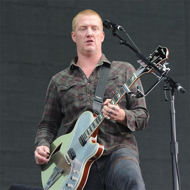 Josh Homme sued for alleged altercation with autograph seller - Its The ...